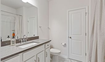 6015 Thicket Ln, Boiling Springs, SC 29316