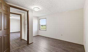 23594 Lawrence 1200, Aurora, MO 65605
