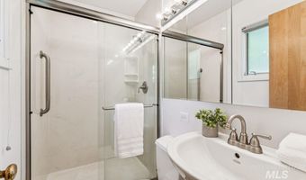1220 S Johnson St, Boise, ID 83705