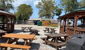 5919 Lake Rd W 18, Ashtabula, OH 44004