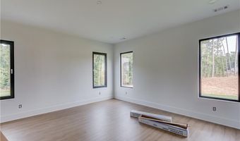 52 Deer Canyon Dr, Auburn, GA 30011