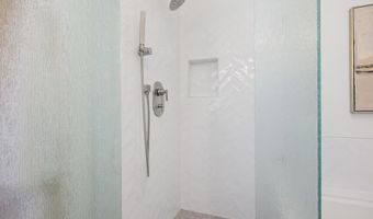 3649 Azure Cir, Carlsbad, CA 92008