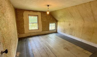 53 Sugarhouse Rd, Burke, VT 05871