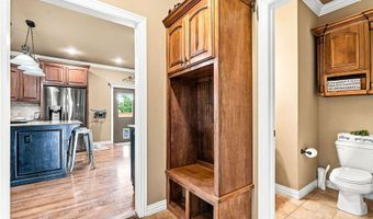 2711 SE 7Th St, Bentonville, AR 72712