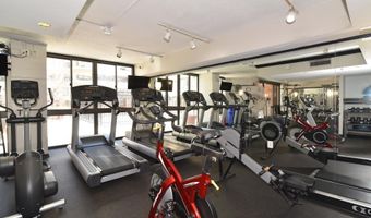1001 N RANDOLPH St 215, Arlington, VA 22201