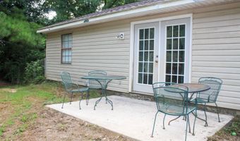 1845 Mayfair Ln, Alexander City, AL 35010