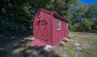 130 Austin Rd, North Kingstown, RI 02852