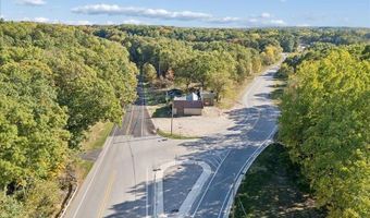 7820 Cascade Rd SE, Ada, MI 49301