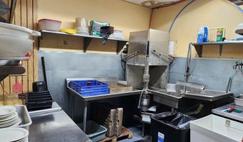 604 W 7th St, Atlantic, IA 50022
