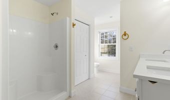 56 Sun Lake Dr, Belmont, NH 03220