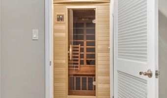 20 Red Brook Xing, Lincoln, RI 02865
