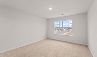 1135 Aviator Ln, Ayden, NC 28513