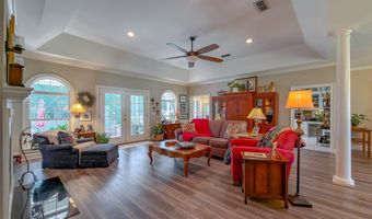 1020 Meadow Ridge Dr, Bainbridge, GA 39819