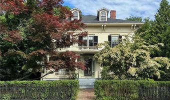 33 Kay St, Newport, RI 02840