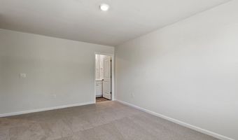 217 Maddox Dr, Aberdeen, NC 28315