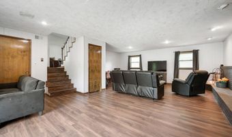 5631 N Olivia Dr, Alexandria, IN 46001