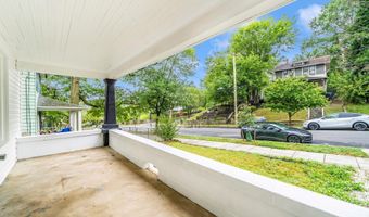 3003 20TH St NE, Washington, DC 20018