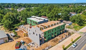 848 SE 8th St, Bentonville, AR 72712