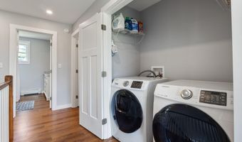 37 Trolly Farm Way, Falmouth, ME 04105