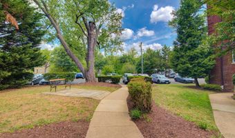 2100 N SCOTT St 103, Arlington, VA 22209