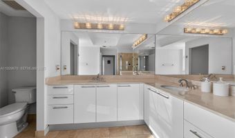 3330 NE 190th St 1519, Aventura, FL 33180