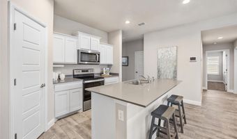 721 Breckenridge Park Dr, Alvarado, TX 76009