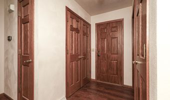 3543 N WELLINGTON Dr, Appleton, WI 54911