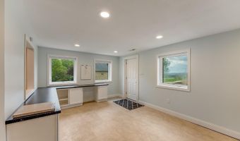 200 Cobb Rd, Aurora, IN 47001