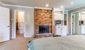 8101 Brownsville Ln, Bethany, OK 73008