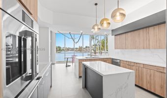 3801 NE 207th St TH6, Aventura, FL 33180