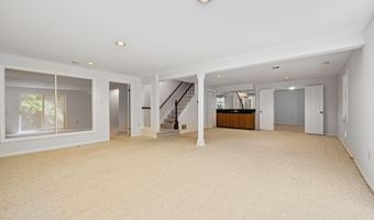 9605 REACH Rd, Potomac, MD 20854