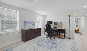 110 State St, Bay St. Louis, MS 39520