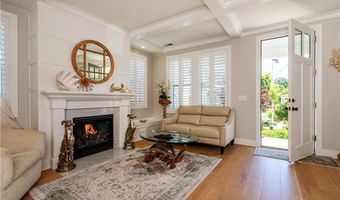 15 Castle St 9, East Greenwich, RI 02818