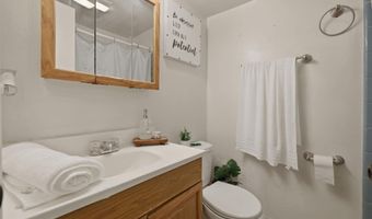 5141 BRADFIELD Dr, Annandale, VA 22003