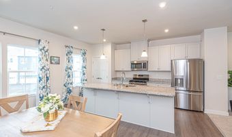 8626 S PARK Dr 6, Berlin, MD 21811
