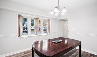 2811 BIRDSEYE Ln, Bowie, MD 20715