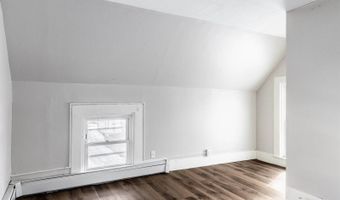 106 Parker St, Bangor, ME 04401