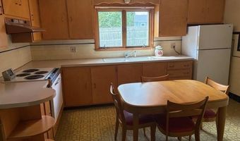 44 Valente Dr, Cranston, RI 02920
