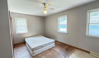 36 E Ronning Ave, Appleton, MN 56208