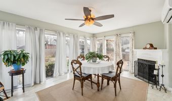 6729 WILLIAMS Dr, Alexandria, VA 22307