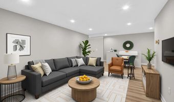 9 SILVERWOOD Cir 3, Annapolis, MD 21403