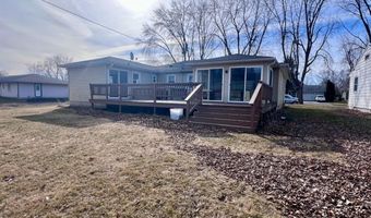 609 5th Ave, Ackley, IA 50601