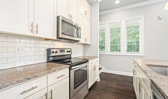 209 HICKORYWOODS Dr, Auburn, AL 36830
