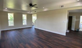 15429 Straw St, Biloxi, MS 39532