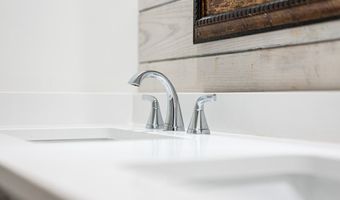 4912 Holly Hill Rd, Albany, GA 31721