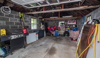225 Church St, Amsterdam, NY 12010