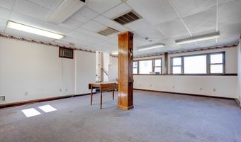 35 Bunker Hill Rd, Auburn, NH 03032