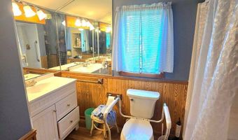 647 E Bay Ave, Barnegat, NJ 08005