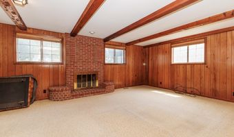 3219 Greenbriar Rd, Anderson, IN 46011