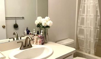 1692 Scio Ridge Rd, Ann Arbor, MI 48103